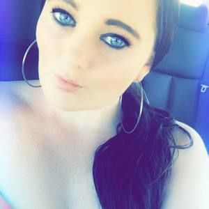 Meet your Posher, Maxine